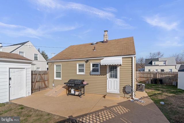 2408 WOODRIDGE RD, Sparrows Point, MD 21219