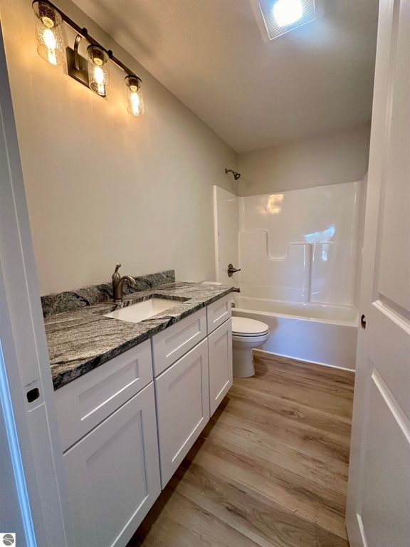 Image 39 of property listing at 1302 Umber Drive, Traverse City, MI 49696