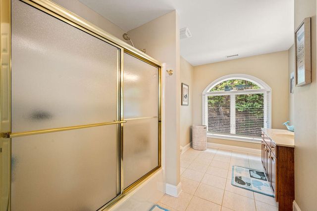 9954 Frost Ridge Drive, Ooltewah, TN 37363