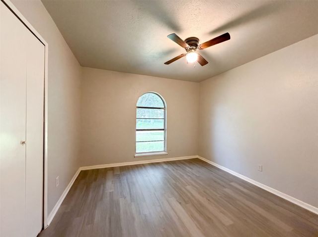 1906 Stockton Trail, Grand Prairie, TX 75052
