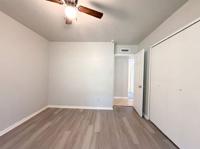 1906 Stockton Trail, Grand Prairie, TX 75052