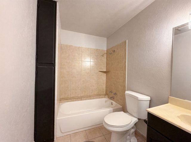 1906 Stockton Trail, Grand Prairie, TX 75052