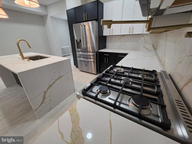 3220 WARDER ST NW, Washington, DC 20010