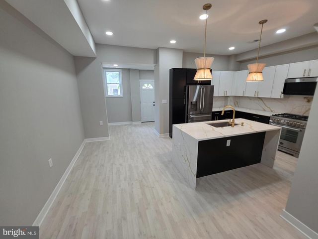 3220 WARDER ST NW, Washington, DC 20010