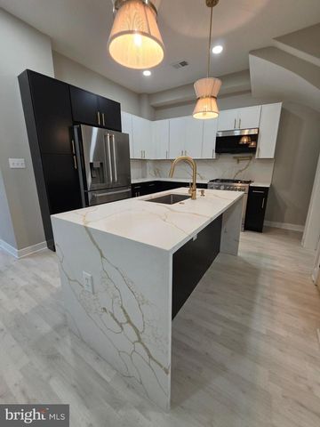 3220 WARDER ST NW, Washington, DC 20010