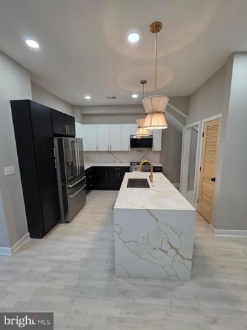 3220 WARDER ST NW, Washington, DC 20010