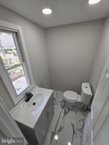 3220 WARDER ST NW, Washington, DC 20010