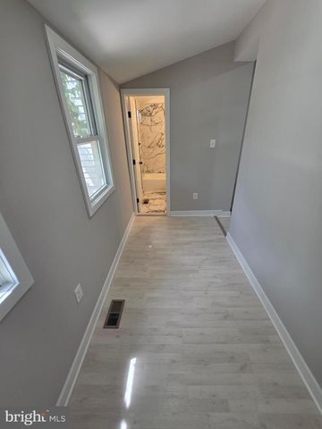 3220 WARDER ST NW, Washington, DC 20010