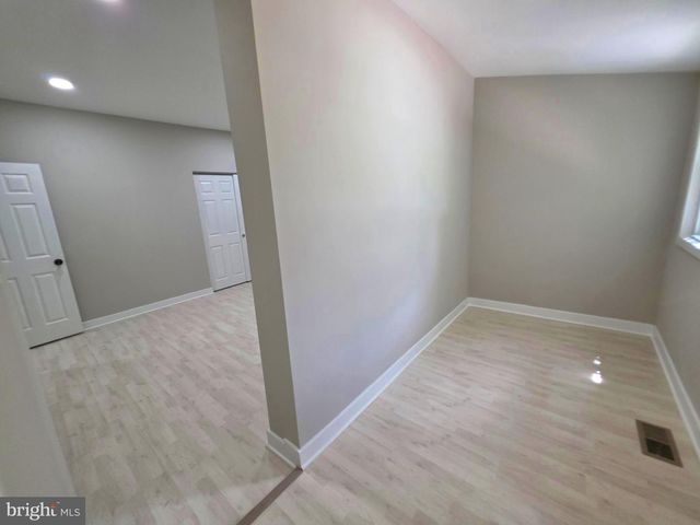 3220 WARDER ST NW, Washington, DC 20010