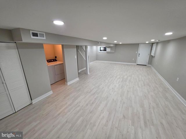 3220 WARDER ST NW, Washington, DC 20010