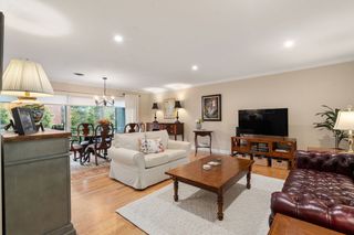 1206 Greendale Ave 214, Needham, MA 02492
