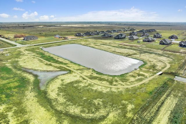 402 Cane Crossing Lake Drive, Sealy, TX 77474