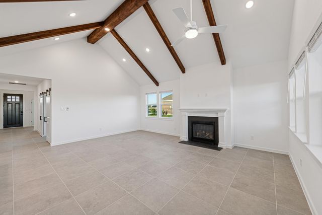 402 Cane Crossing Lake Drive, Sealy, TX 77474
