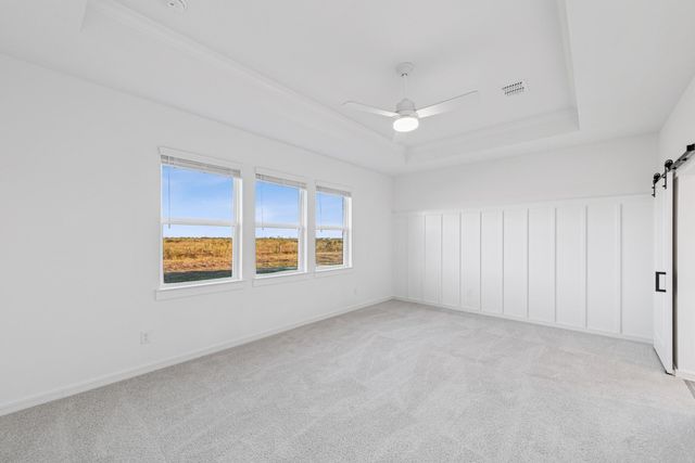 402 Cane Crossing Lake Drive, Sealy, TX 77474