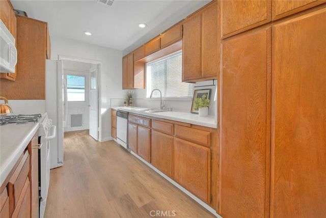 6023 Harvey, Lakewood, CA 90713