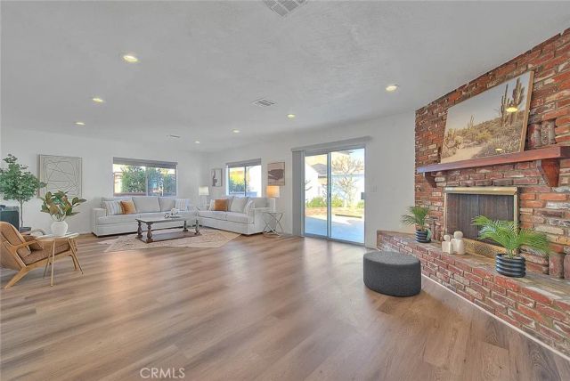 6023 Harvey, Lakewood, CA 90713