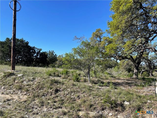 838 Rutherford, Fischer, TX 78623