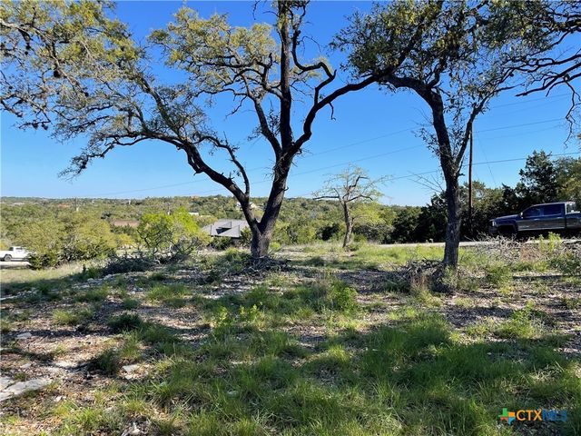 838 Rutherford, Fischer, TX 78623