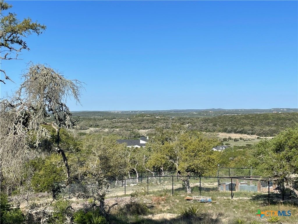 838 Rutherford, Fischer, TX 78623