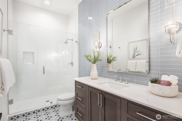 15419 NE 106th Street, Redmond, WA 98052