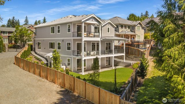 15419 NE 106th Street, Redmond, WA 98052