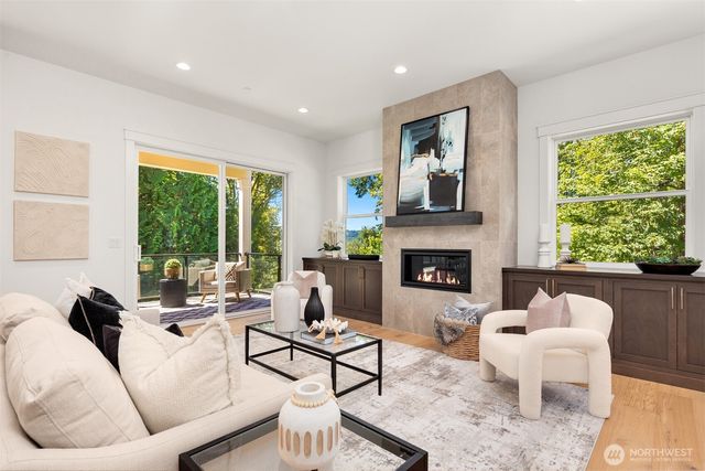 15419 NE 106th Street, Redmond, WA 98052