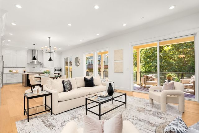 15419 NE 106th Street, Redmond, WA 98052