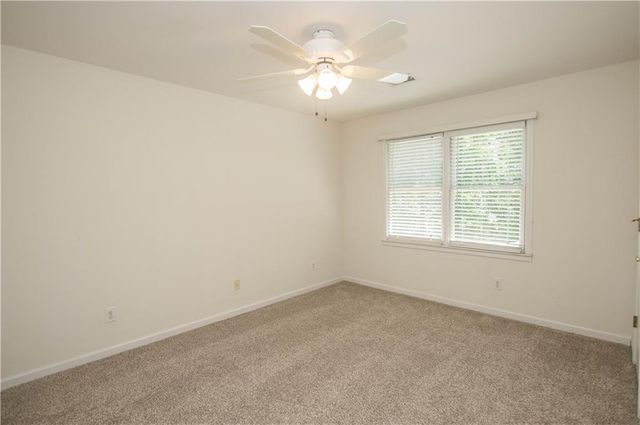 1426 Brighton Place, Loganville, GA 30052