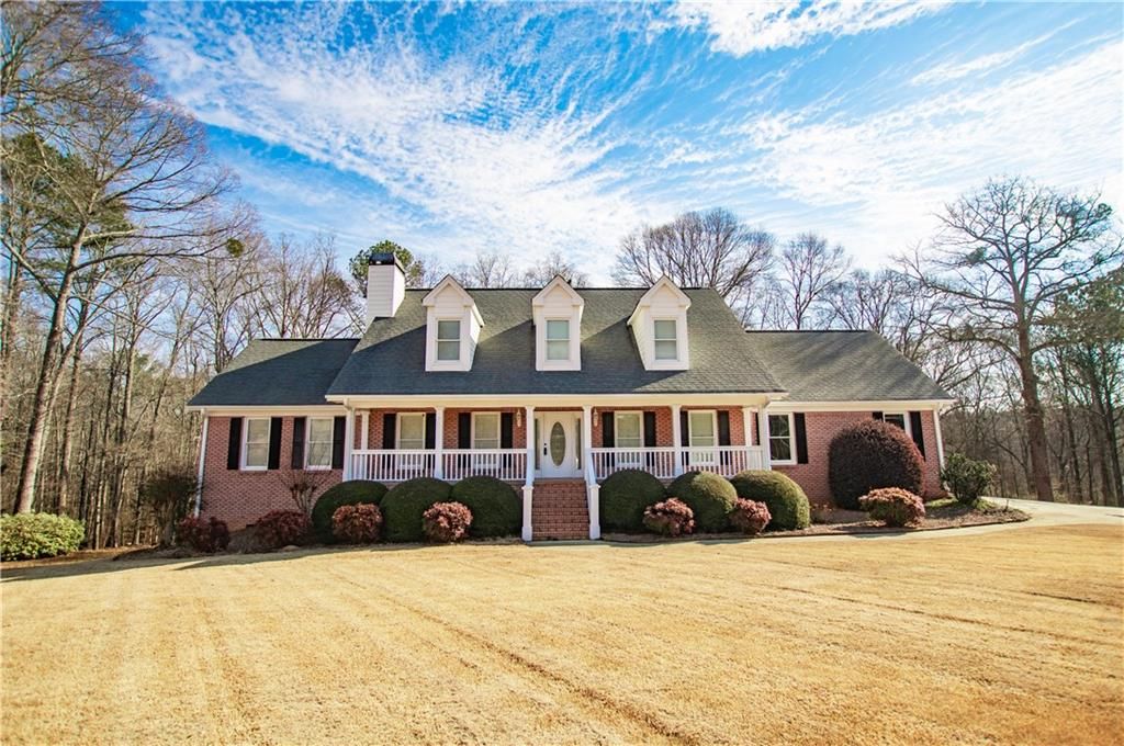 1426 Brighton Place, Loganville, GA 30052