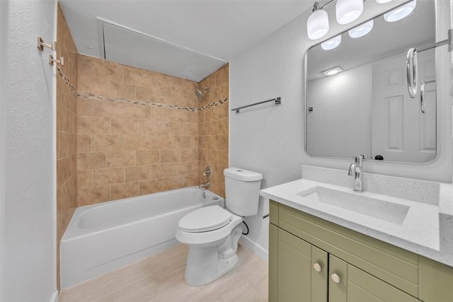5721 Corral Court, Haltom City, TX 76148