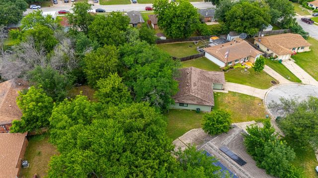 5721 Corral Court, Haltom City, TX 76148