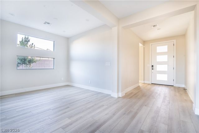 338 Cantiga Avenue, Las Vegas, NV 89183