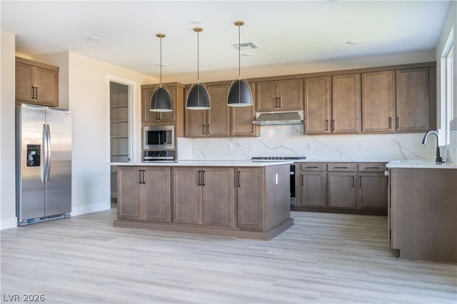 338 Cantiga Avenue, Las Vegas, NV 89183