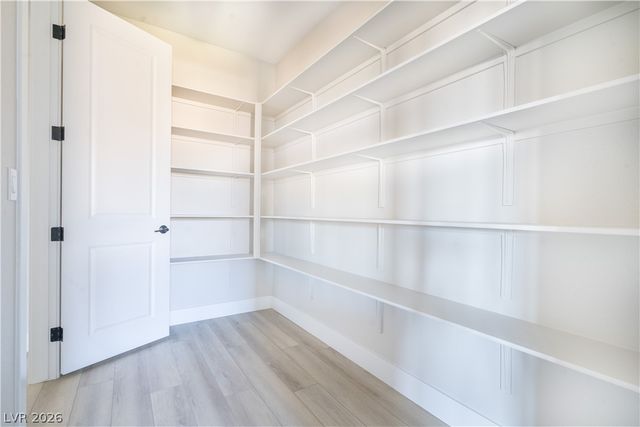 338 Cantiga Avenue, Las Vegas, NV 89183