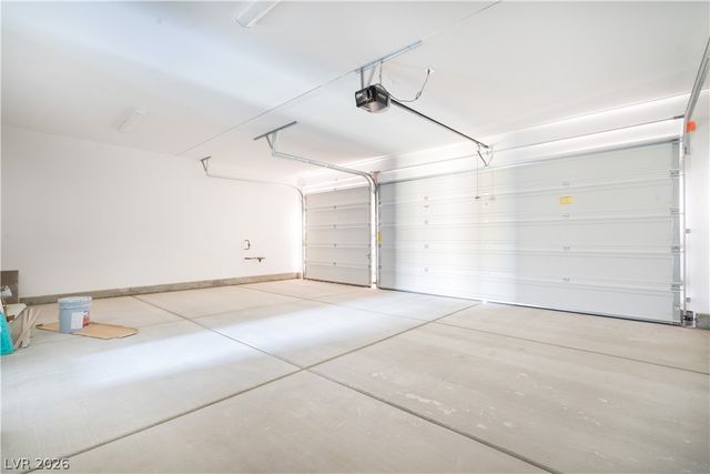 338 Cantiga Avenue, Las Vegas, NV 89183