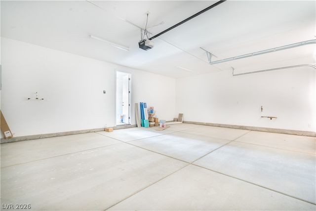 338 Cantiga Avenue, Las Vegas, NV 89183