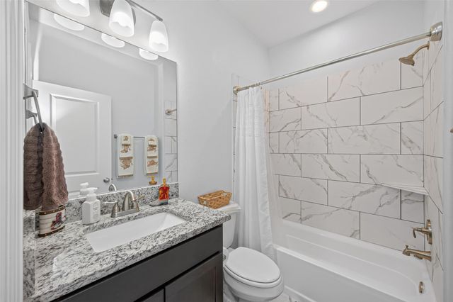 12324 N Chestnut Hills Drive, Conroe, TX 77303