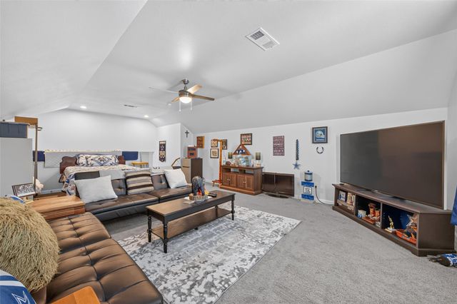 12324 N Chestnut Hills Drive, Conroe, TX 77303