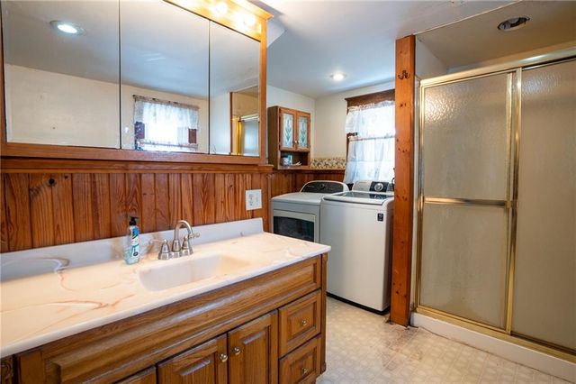 111 Franklin Street, Gallatin, MO 64640