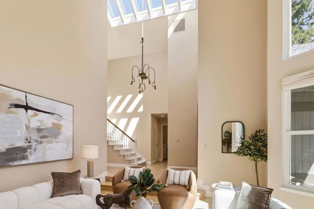 70 Central Avenue, Los Gatos, CA 95030