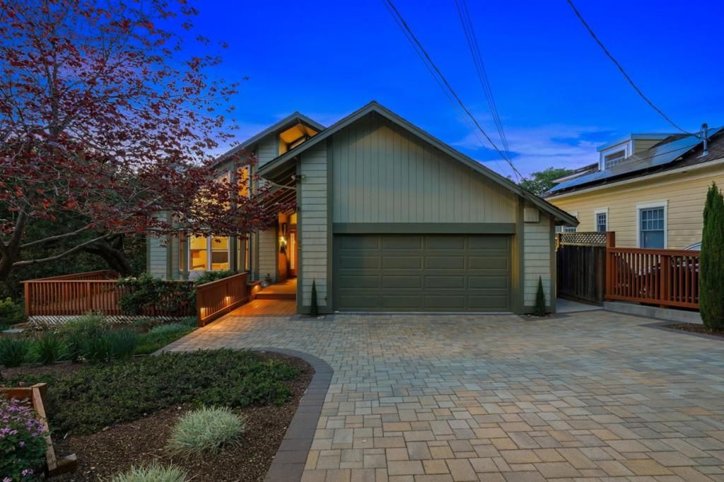 Image 2 of property listing at 70 Central Avenue, Los Gatos, CA 95030