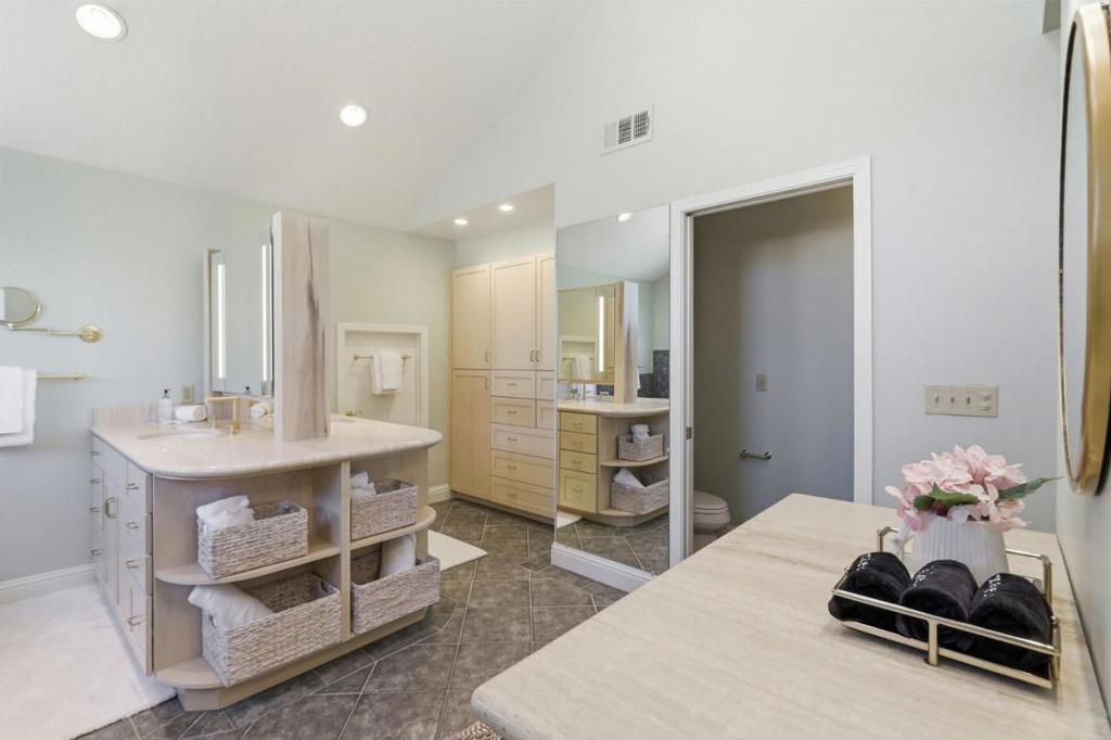 Image 30 of property listing at 70 Central Avenue, Los Gatos, CA 95030