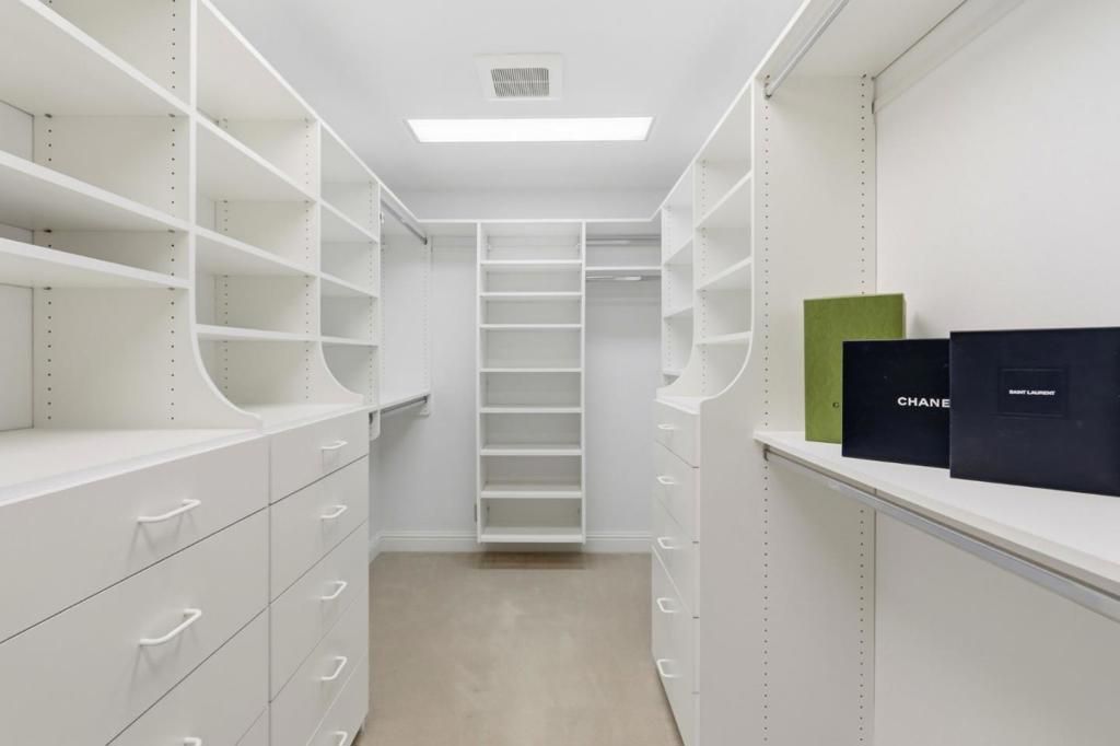 Image 36 of property listing at 70 Central Avenue, Los Gatos, CA 95030