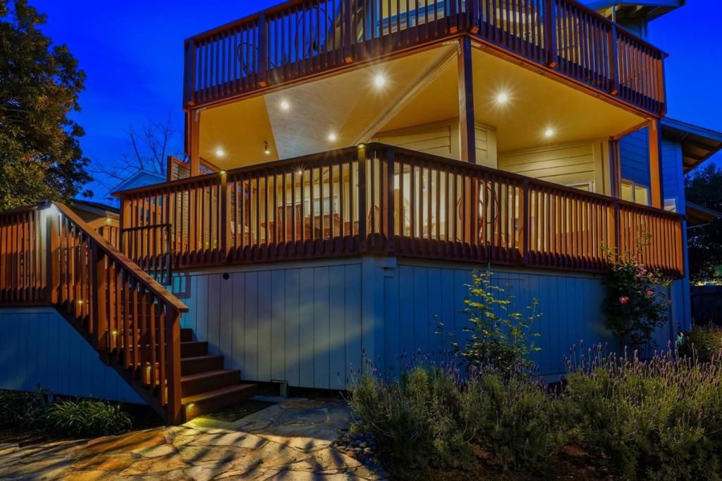 Image 6 of property listing at 70 Central Avenue, Los Gatos, CA 95030