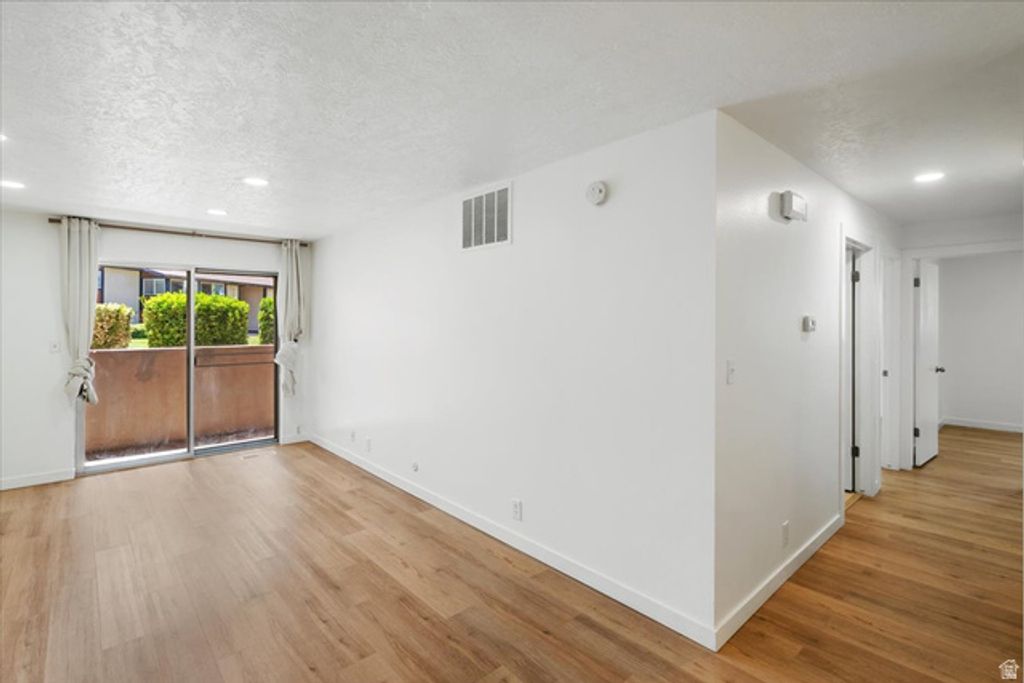 263 W GARDEN PARK DR, Orem, UT 84057 — photo 5