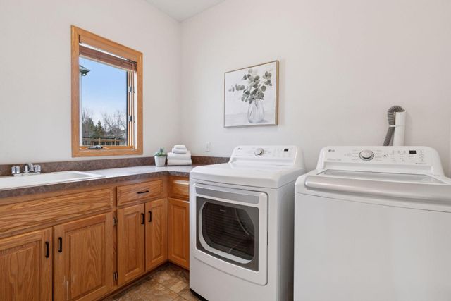 17771 Hollybrook Trail, Lakeville, MN 55044