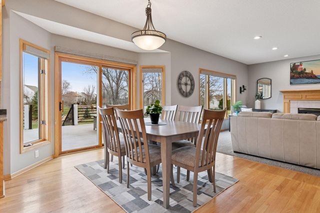 17771 Hollybrook Trail, Lakeville, MN 55044