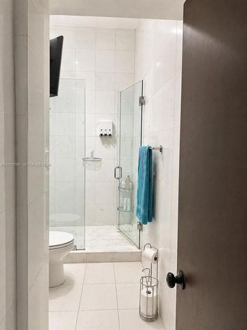 10500 SW 126th St, Miami, FL 33176