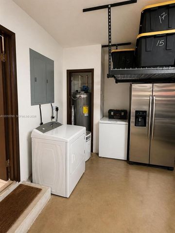 10500 SW 126th St, Miami, FL 33176