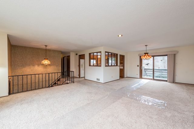 9743 W 16th Street, Zion, IL 60099